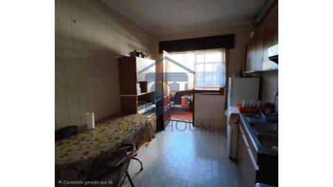 Apartamento T1 Arrendado | Centro de Macedo de...