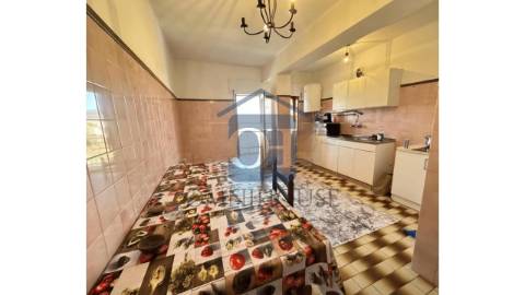 Apartamento T1 Arrendado | Centro de Macedo de...
