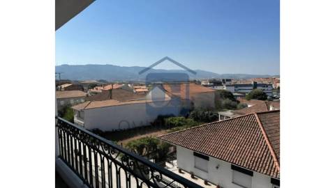 Apartamento T1 Arrendado | Centro de Macedo de...
