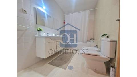 🏙️ Apartamento T4 com 173 m&sup2; no Centro de...