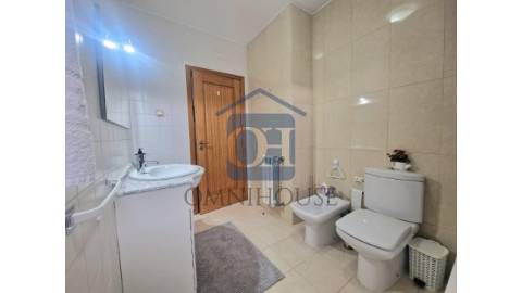 🏙️ Apartamento T4 com 173 m&sup2; no Centro de...