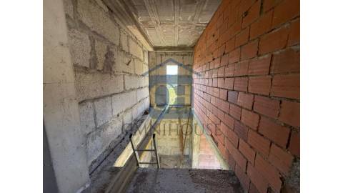 🏗️ Oportunidade em Gondar: Moradia T3 em...