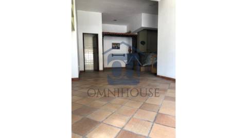Moradia Multifuncional em Padronelo – Excelente...