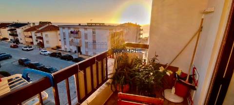 Apartamento T3 com Vista Mar – Praia do Pedrógão