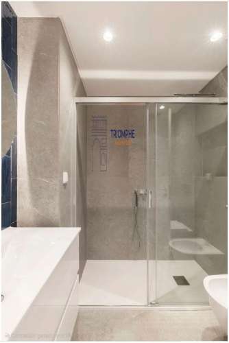 T3 totalmente renovado com varanda, Benfica