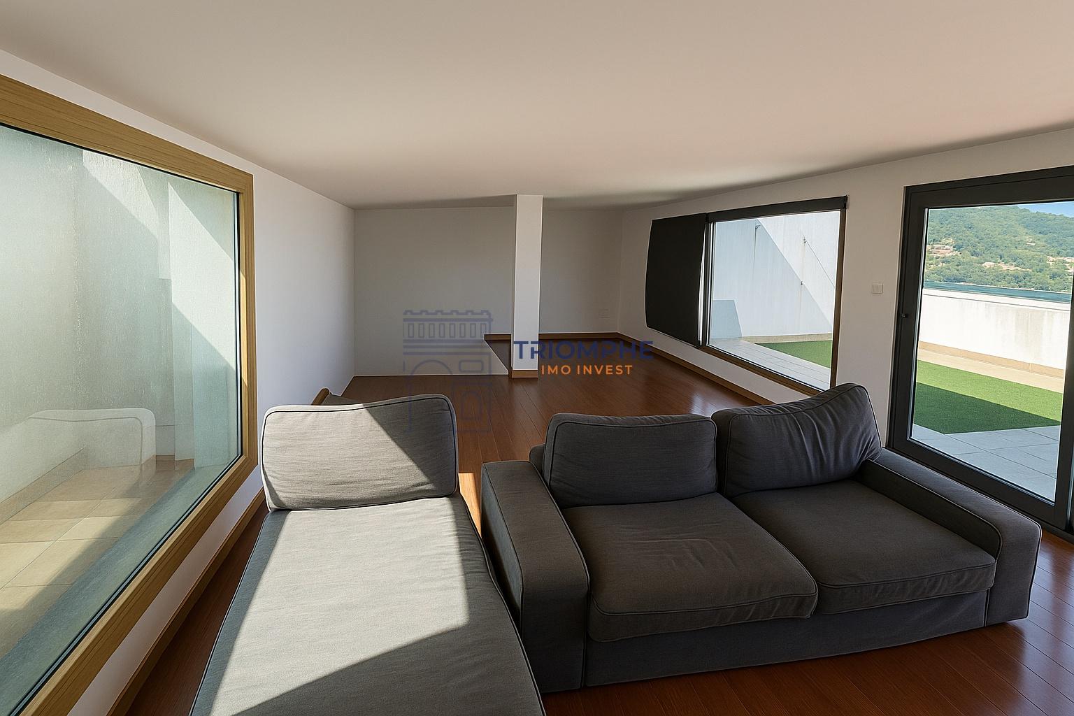 Moradia Contemporânea T4