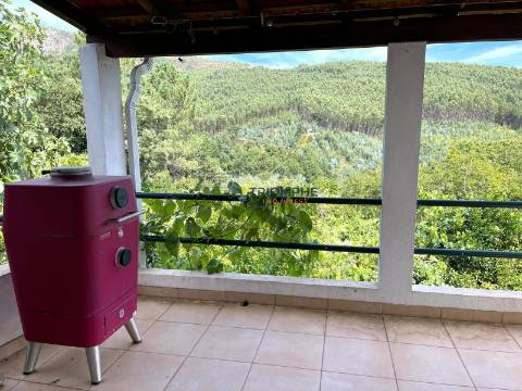 Moradia Rústica com Sauna - Castanheira de Pêra