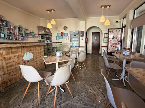 Loja no coração de Lagoa