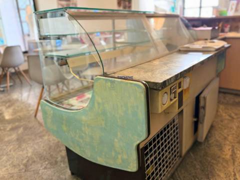 Loja no coração de Lagoa