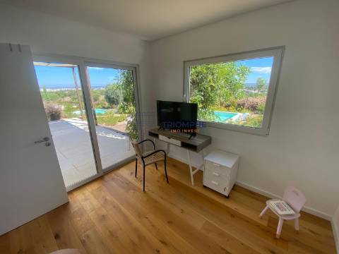 Moradia T3 com Piscina – Pestana Valley