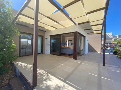 Moradia T3 com Piscina – Pestana Valley