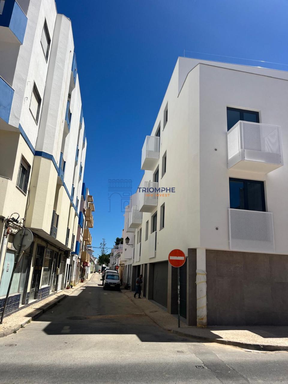 Apartamento T2 - 1 Lugar de Garagem, Portimão