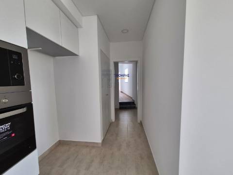 Moradia Maxial Monte Redondo