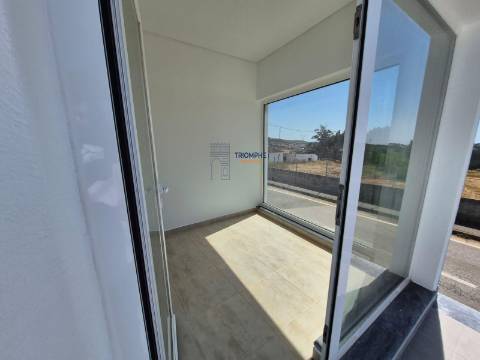 Moradia Maxial Monte Redondo