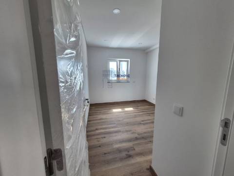 Moradia Maxial Monte Redondo