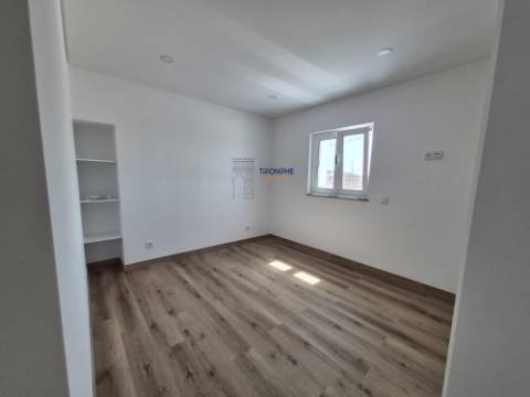 Moradia Maxial Monte Redondo