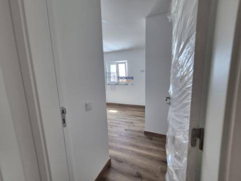 Moradia Maxial Monte Redondo