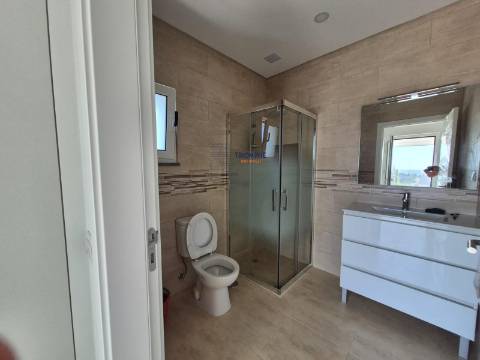 Moradia Maxial Monte Redondo