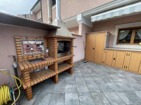  Apartamento T3+1 com Vista para o Castelo de Porto de Mós