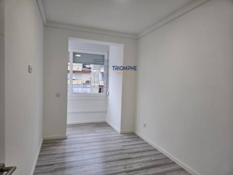 Apartamento T1 Renovado Estefânia, Arroios, Lisboa