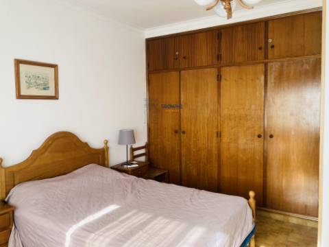 Apartamento T2 com Varanda vista Mar, Praia da Rocha, Portimão