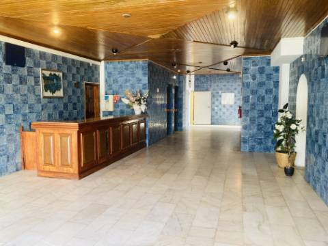 Apartamento T2 com Varanda vista Mar, Praia da Rocha, Portimão