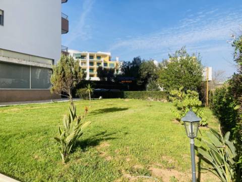 Apartamento T2 com Varanda vista Mar, Praia da Rocha, Portimão