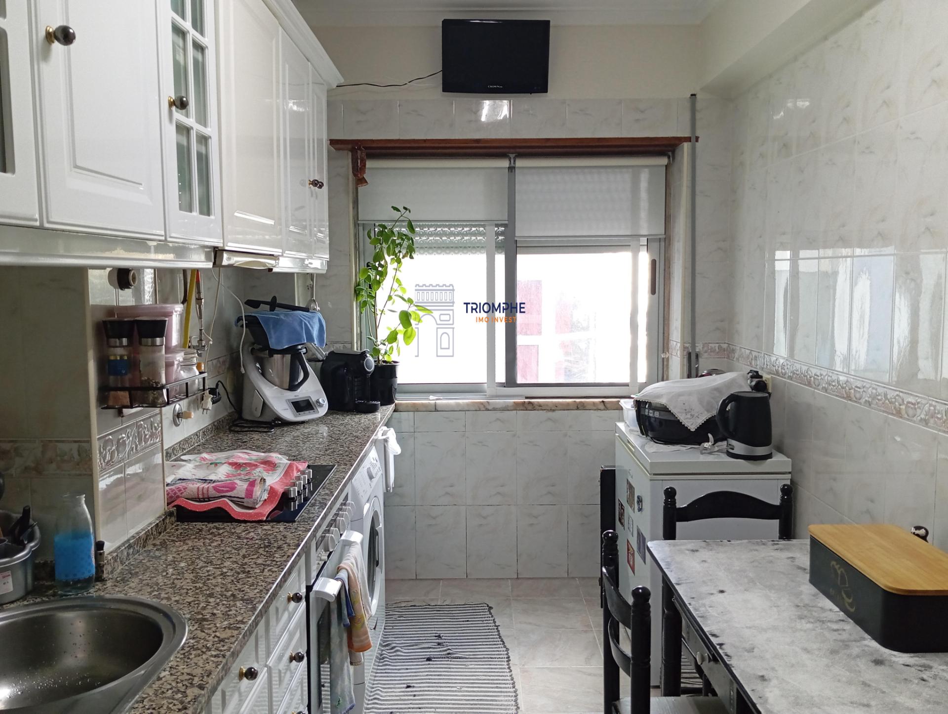 Apartamento T2 Vista Desafogada Cacém, Sintra