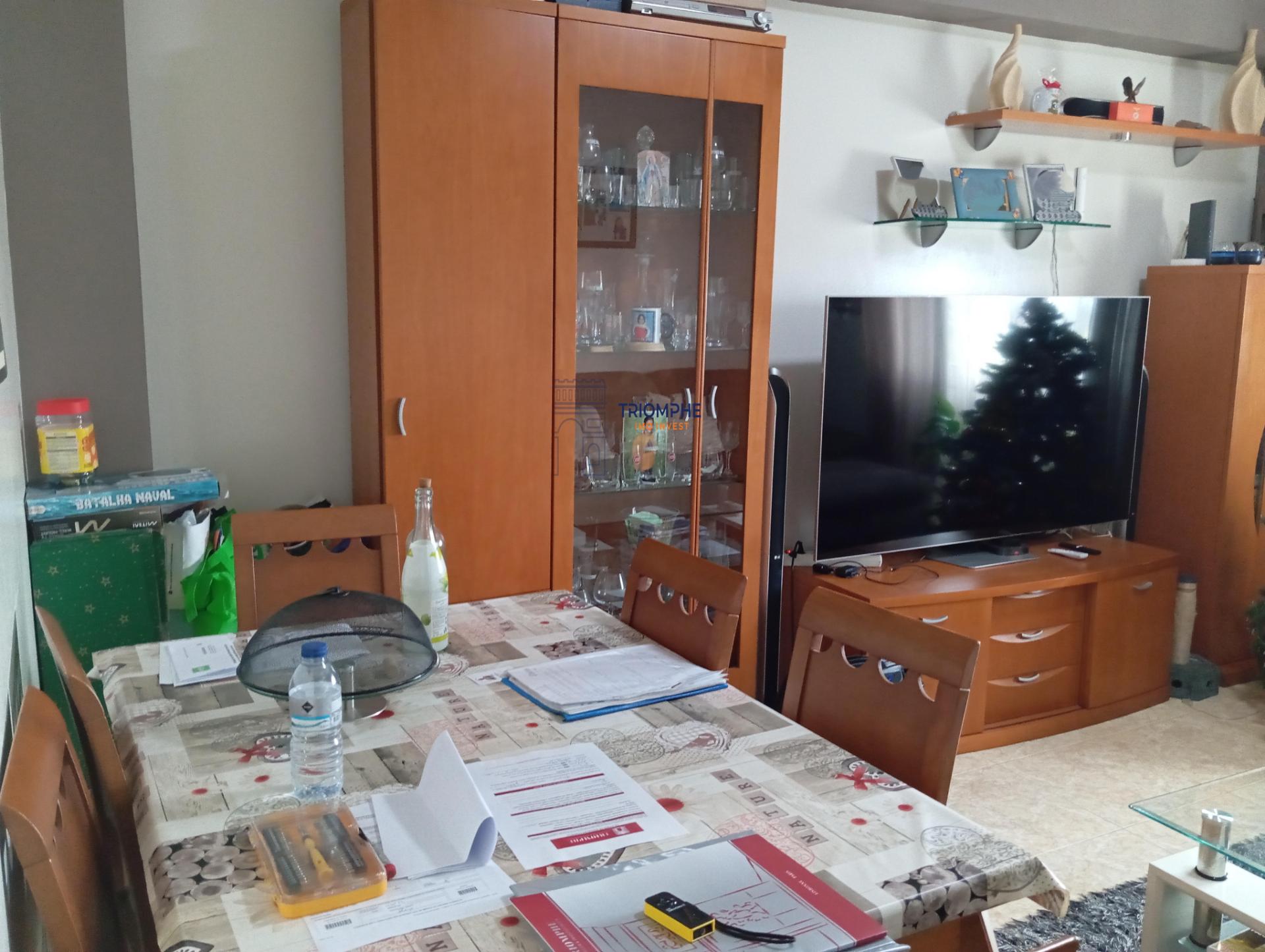 Apartamento T2 Vista Desafogada Cacém, Sintra