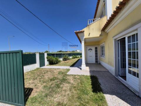 Moradia T3 com Vista para a Praia Azul - Silveira