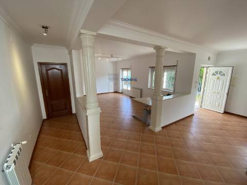 Moradia T3 com Vista para a Praia Azul - Silveira