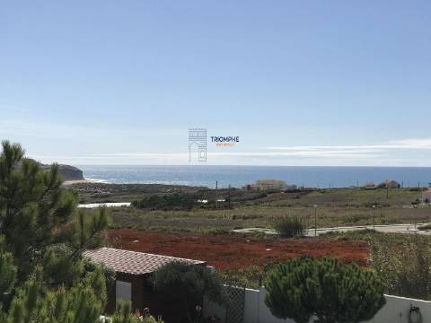 Moradia T3 com Vista para a Praia Azul - Silveira