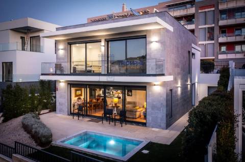 Moradia Isolada 3 suites com piscina,Estoril