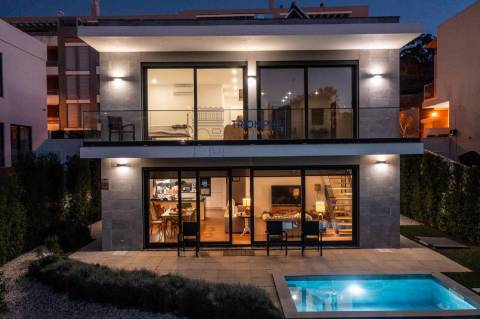 Moradia Isolada 3 suites com piscina,Estoril