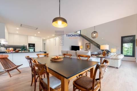 Moradia Isolada 3 suites com piscina,Estoril