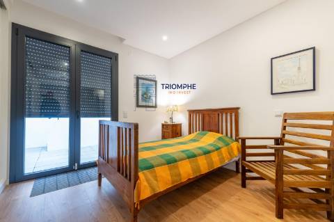 Moradia Isolada 3 suites com piscina,Estoril