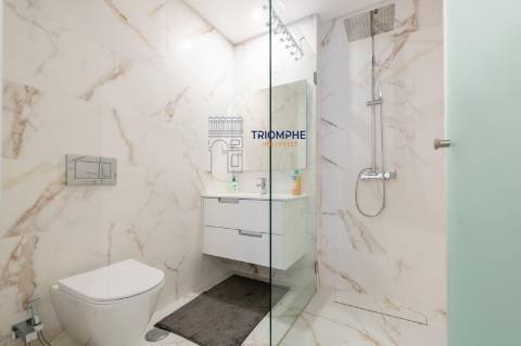 Moradia Isolada 3 suites com piscina,Estoril