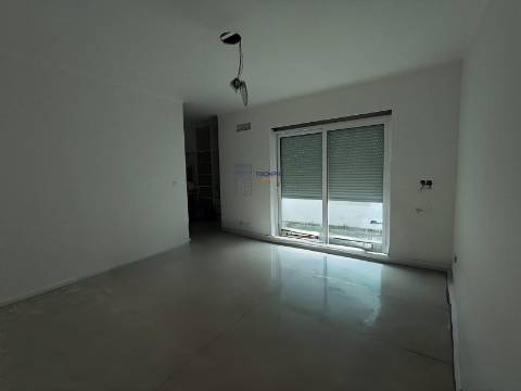 Moradia T4 de Arquitetura contemporânea em Pataias, Alcobaça