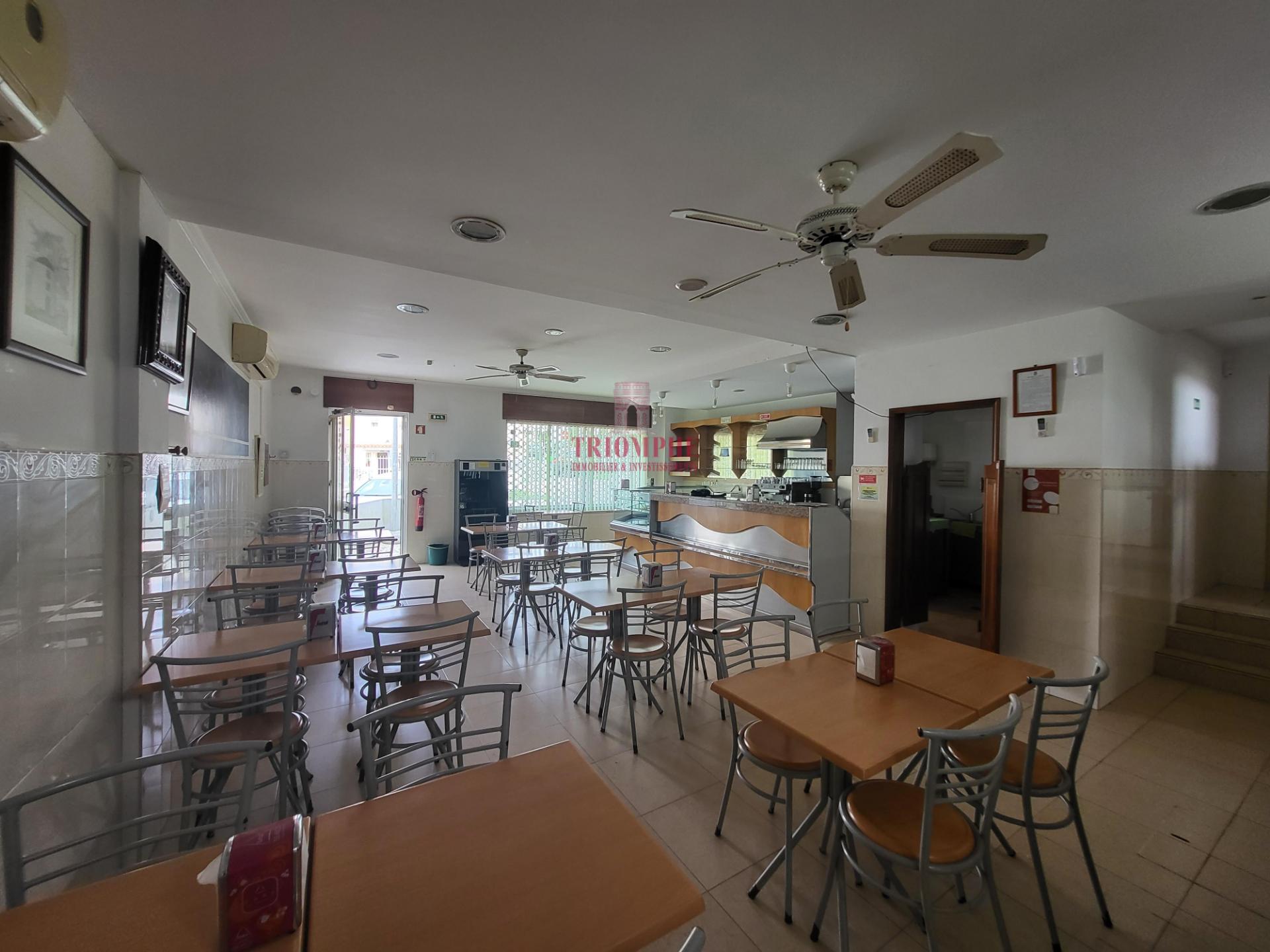 Estabelecimento Comercial Bucelas