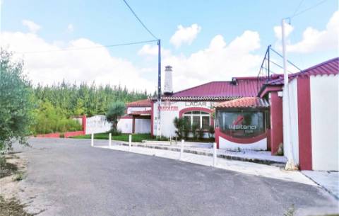 Edifício Comercial em Pombal, próximo à Zona Industrial