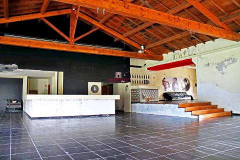 Edifício Comercial em Pombal, próximo à Zona Industrial