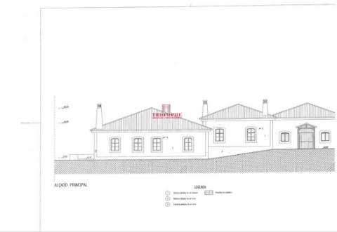 Edifício Comercial em Pombal, próximo à Zona Industrial
