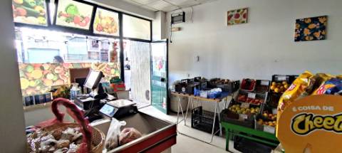 Espaço Comercial  Em Soure