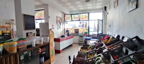 Espaço Comercial  Em Soure