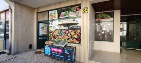 Espaço Comercial  Em Soure
