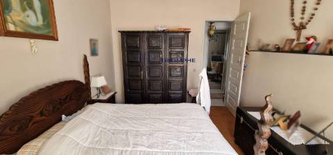 Moradia T4 com terreno, Riachos, Torres Novas