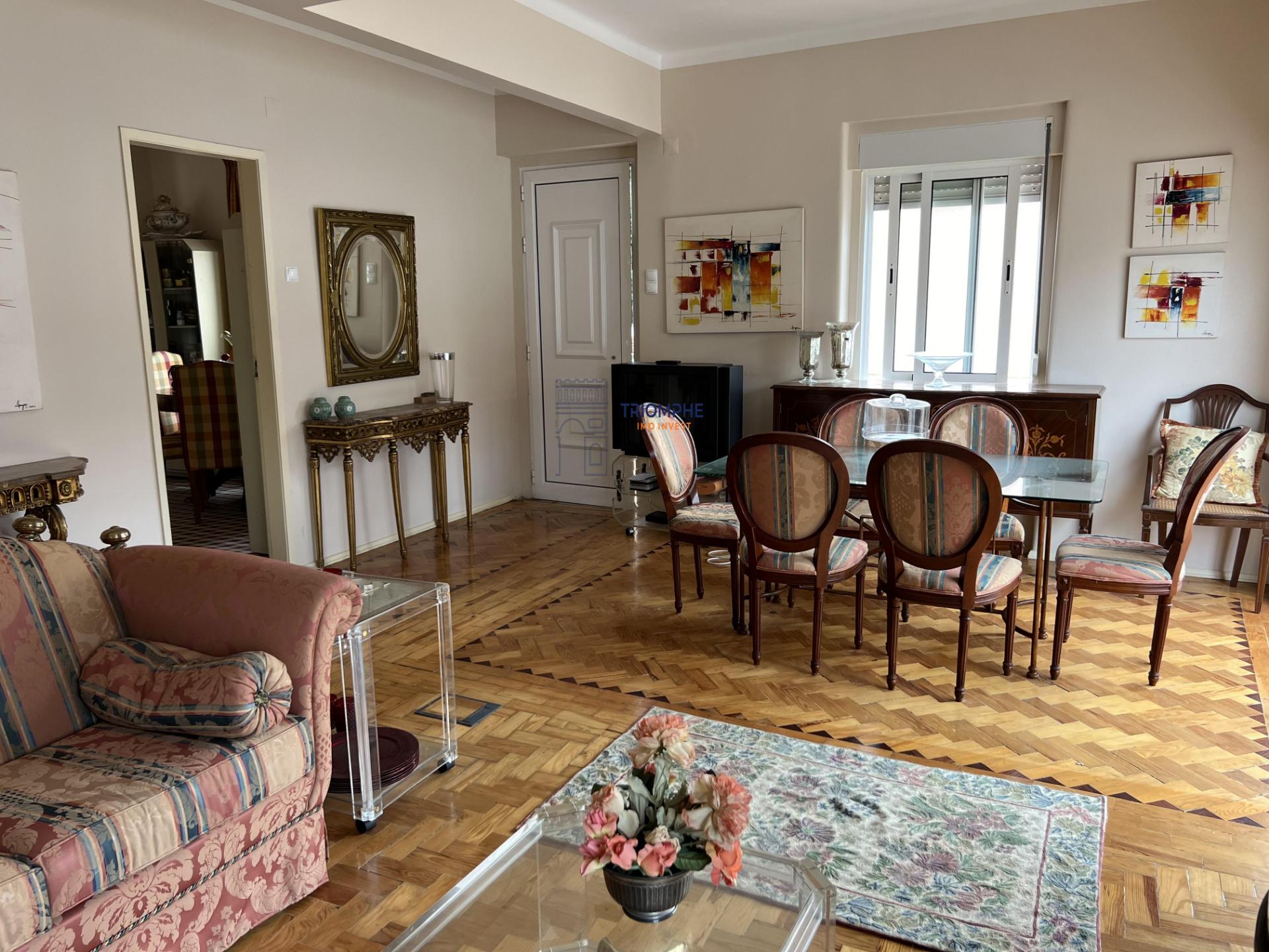 Quinta de 1600m2 em Ventosa, Cadaval