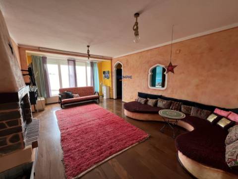 Moradia T6 em lote de 2000m2 em Seixal, Lourinhã