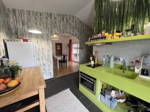 Moradia T6 em lote de 2000m2 em Seixal, Lourinhã