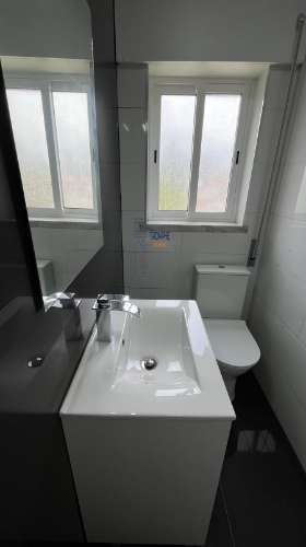 Moradia T5 com piscina Constância